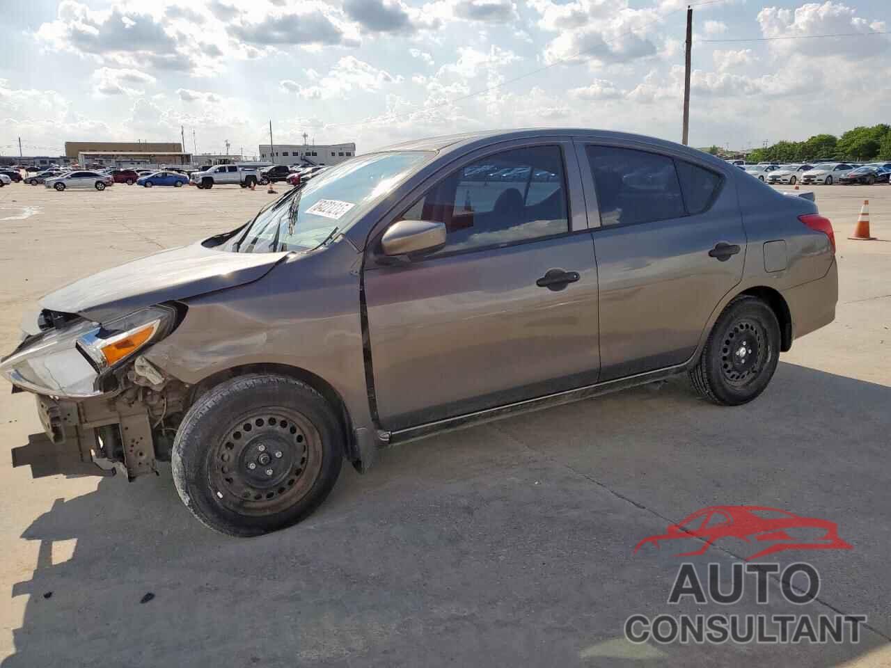 NISSAN VERSA 2017 - 3N1CN7AP2HL902721