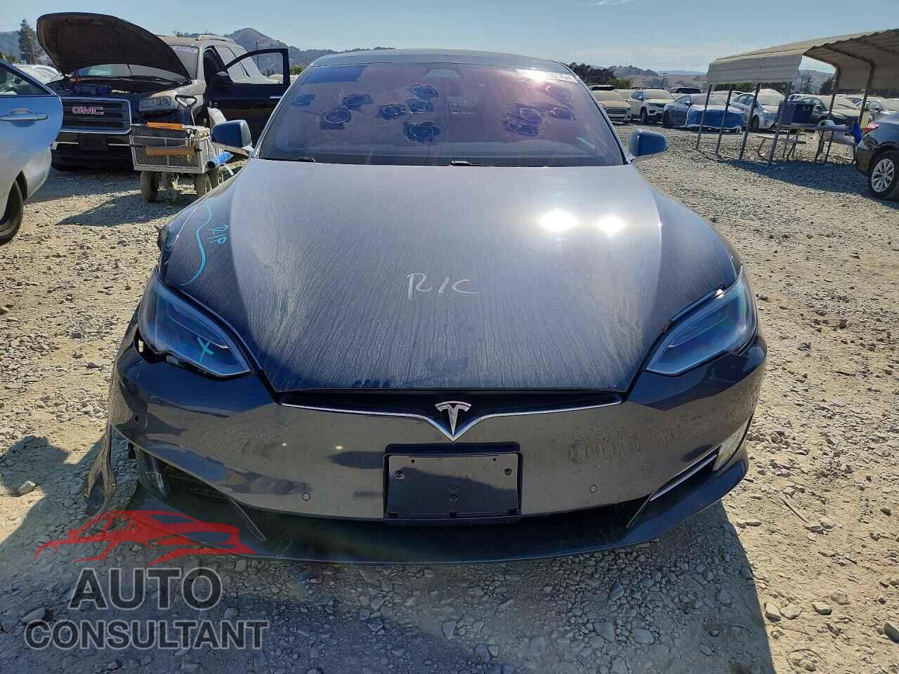 TESLA MODEL S 2017 - 5YJSA1E25HF230359