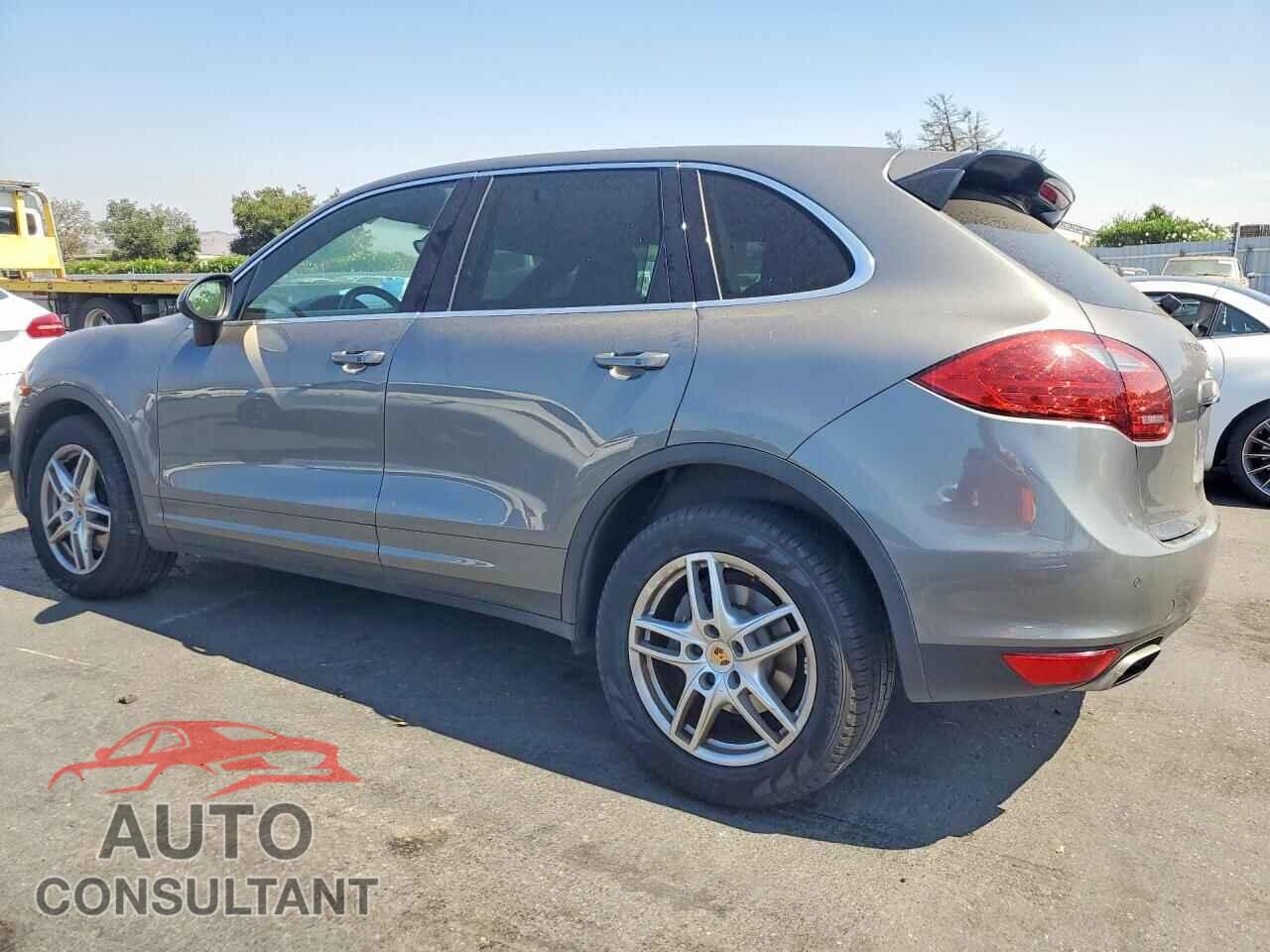 PORSCHE CAYENNE 2013 - WP1AA2A24DLA10790