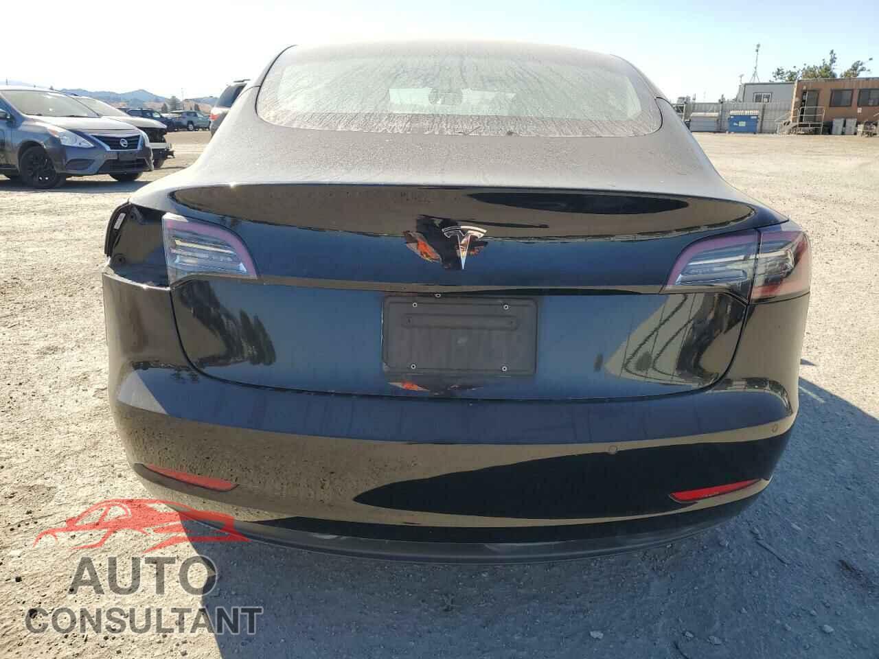 TESLA MODEL 3 2019 - 5YJ3E1EAXKF413005