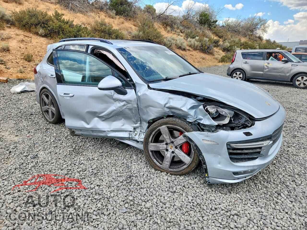 PORSCHE CAYENNE 2016 - WP1AD2A23GLA76047