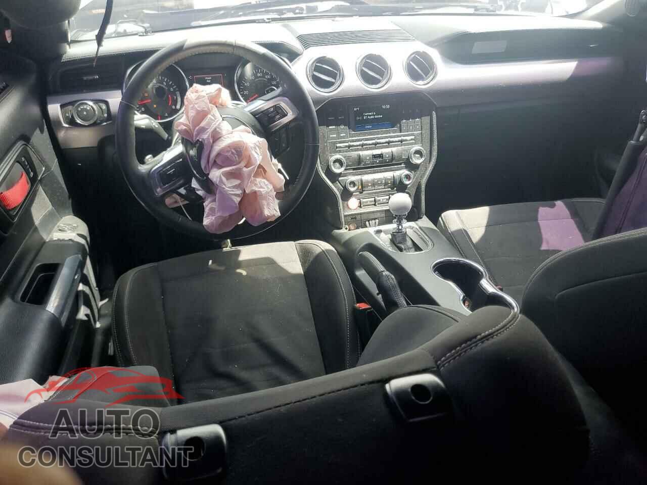 FORD MUSTANG 2017 - 1FA6P8CF6H5332856