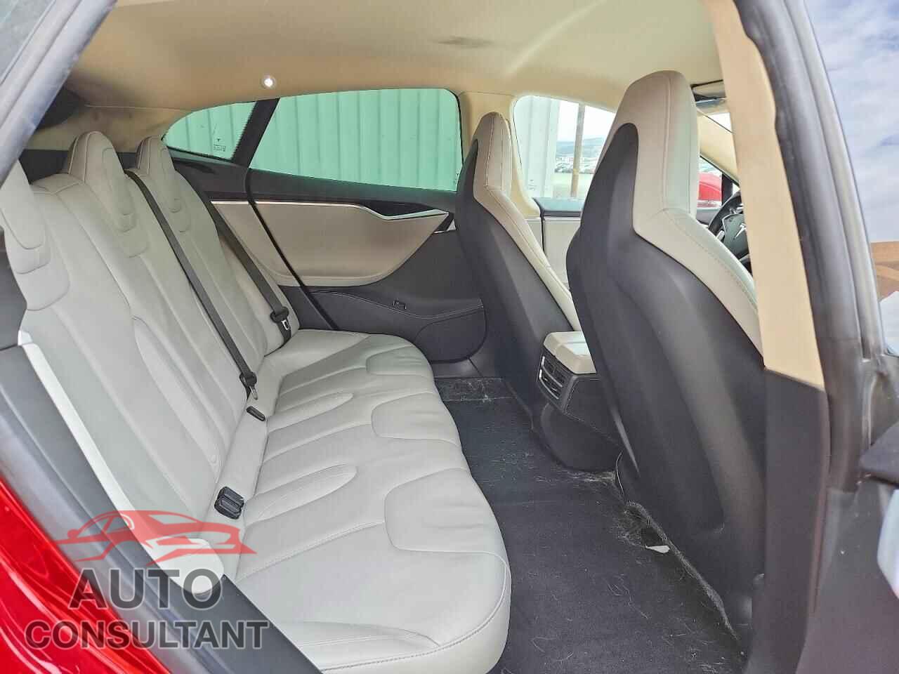 TESLA MODEL S 2014 - 5YJSA1H17EFP52263