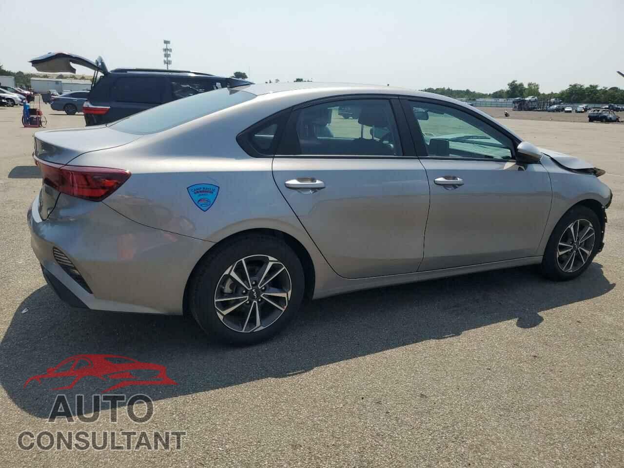 KIA FORTE 2023 - 3KPF24AD7PE691400
