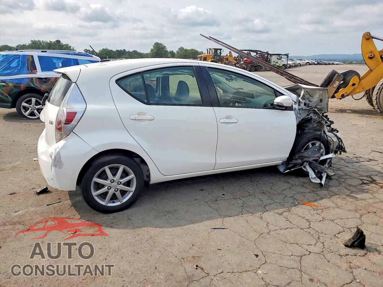 TOYOTA PRIUS 2013 - JTDKDTB36D1057664