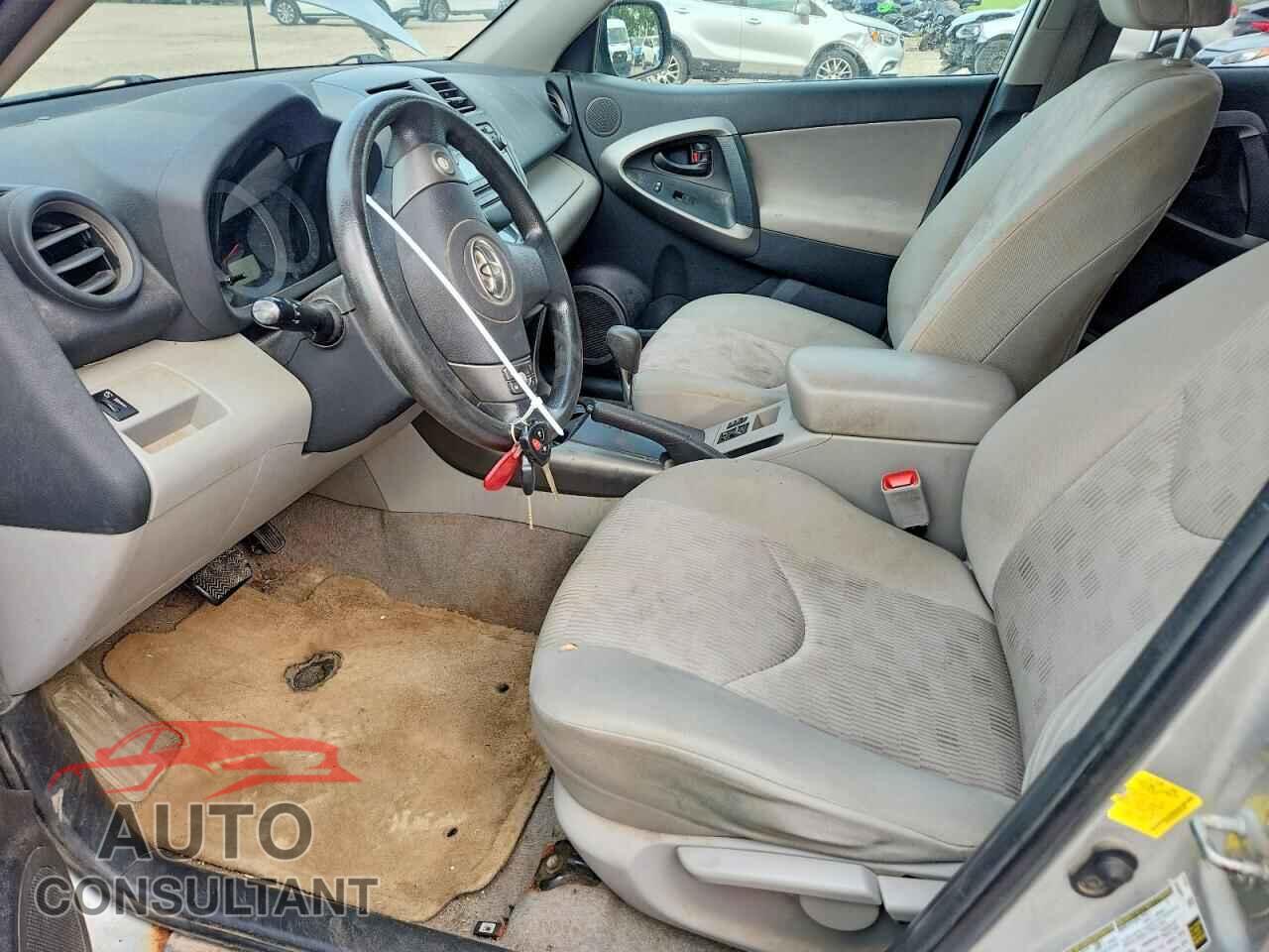 TOYOTA RAV4 2012 - 2T3BF4DV8CW222807