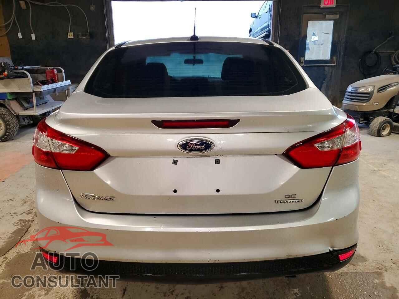 FORD FOCUS 2014 - 1FADP3F29EL106630