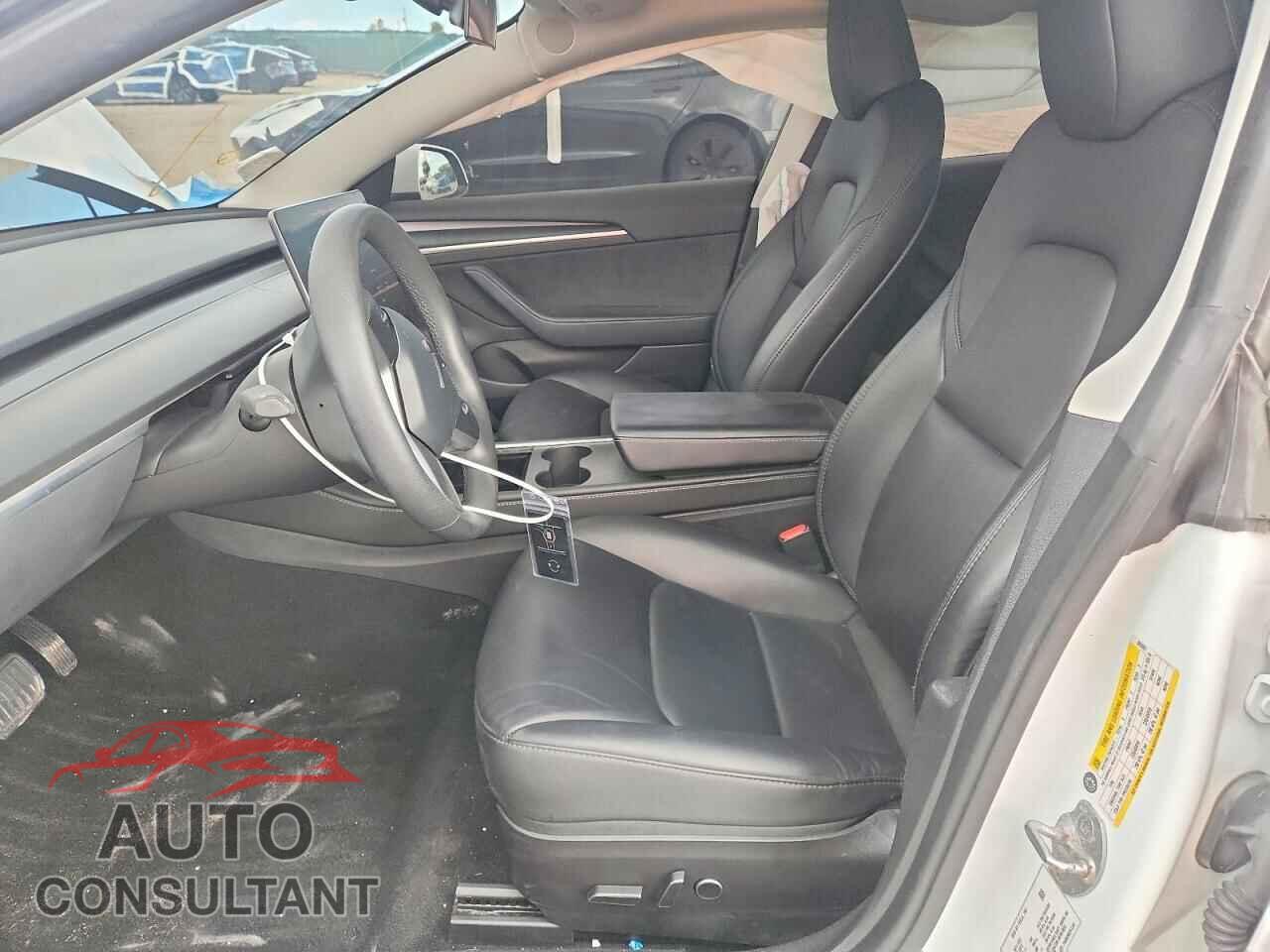 TESLA MODEL 3 2023 - 5YJ3E1EA9PF493081