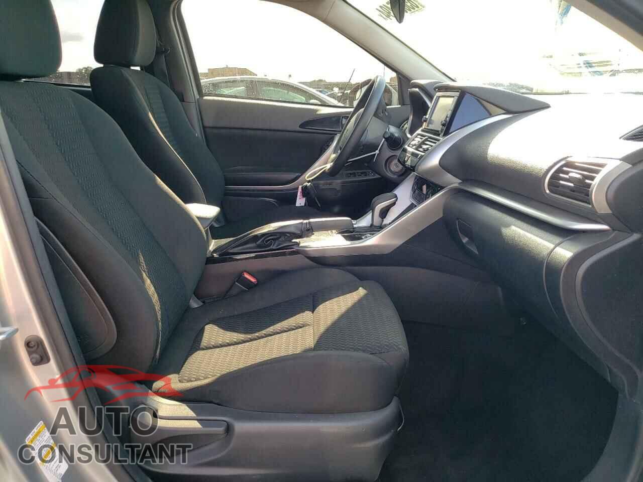 MITSUBISHI ECLIPSE 2019 - JA4AT3AA8KZ039836