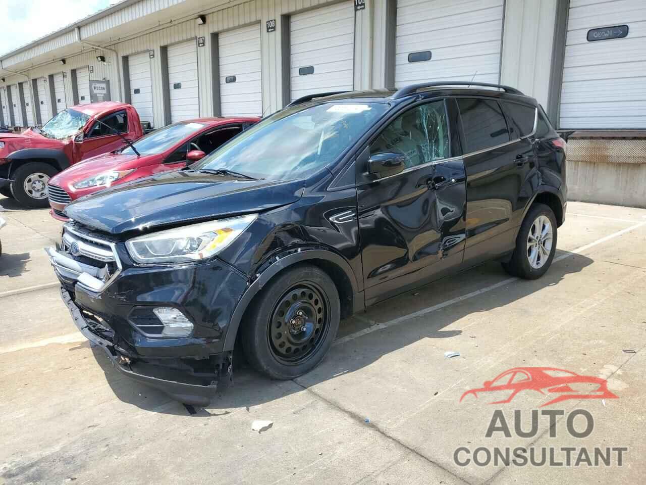 FORD ESCAPE 2017 - 1FMCU0GD5HUC76801