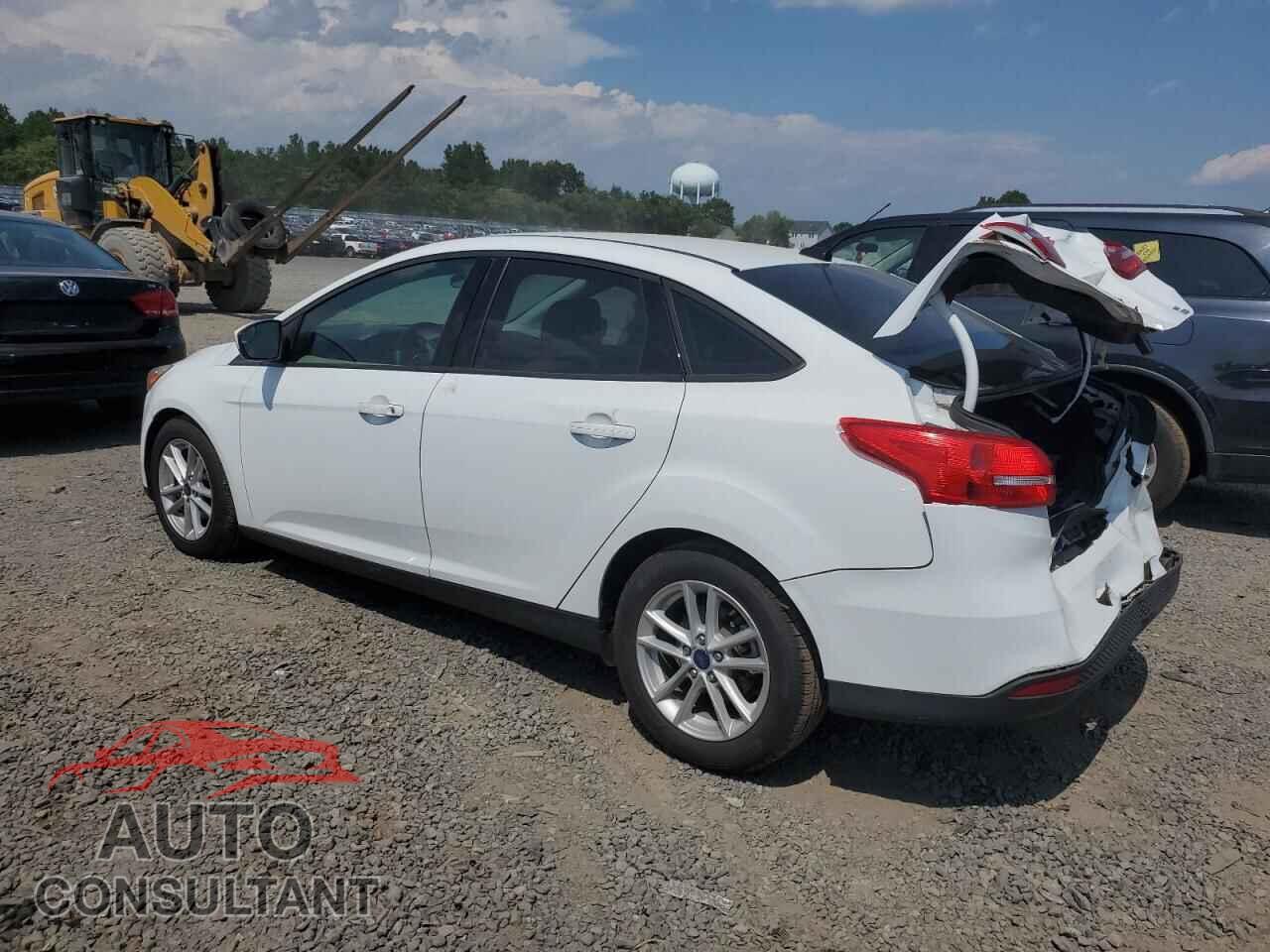 FORD FOCUS 2018 - 1FADP3FE8JL238122