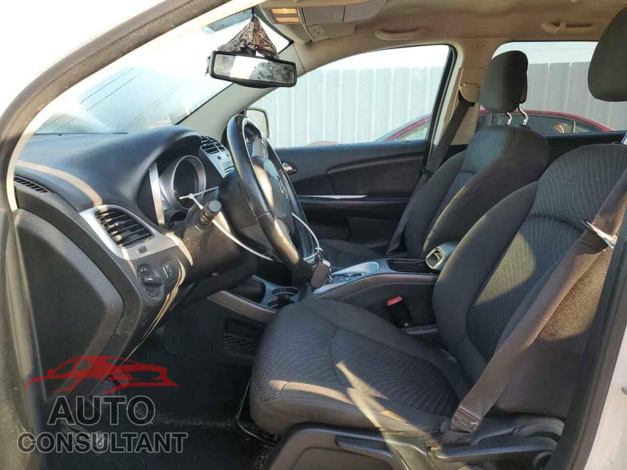 DODGE JOURNEY 2017 - 3C4PDCAB7HT558365