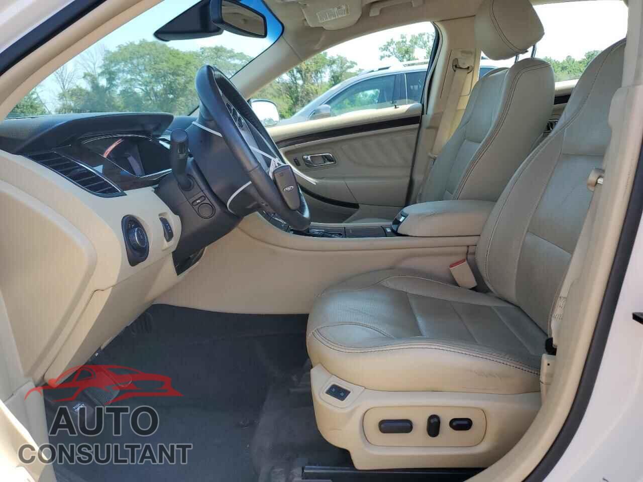 FORD TAURUS 2015 - 1FAHP2F84FG203258