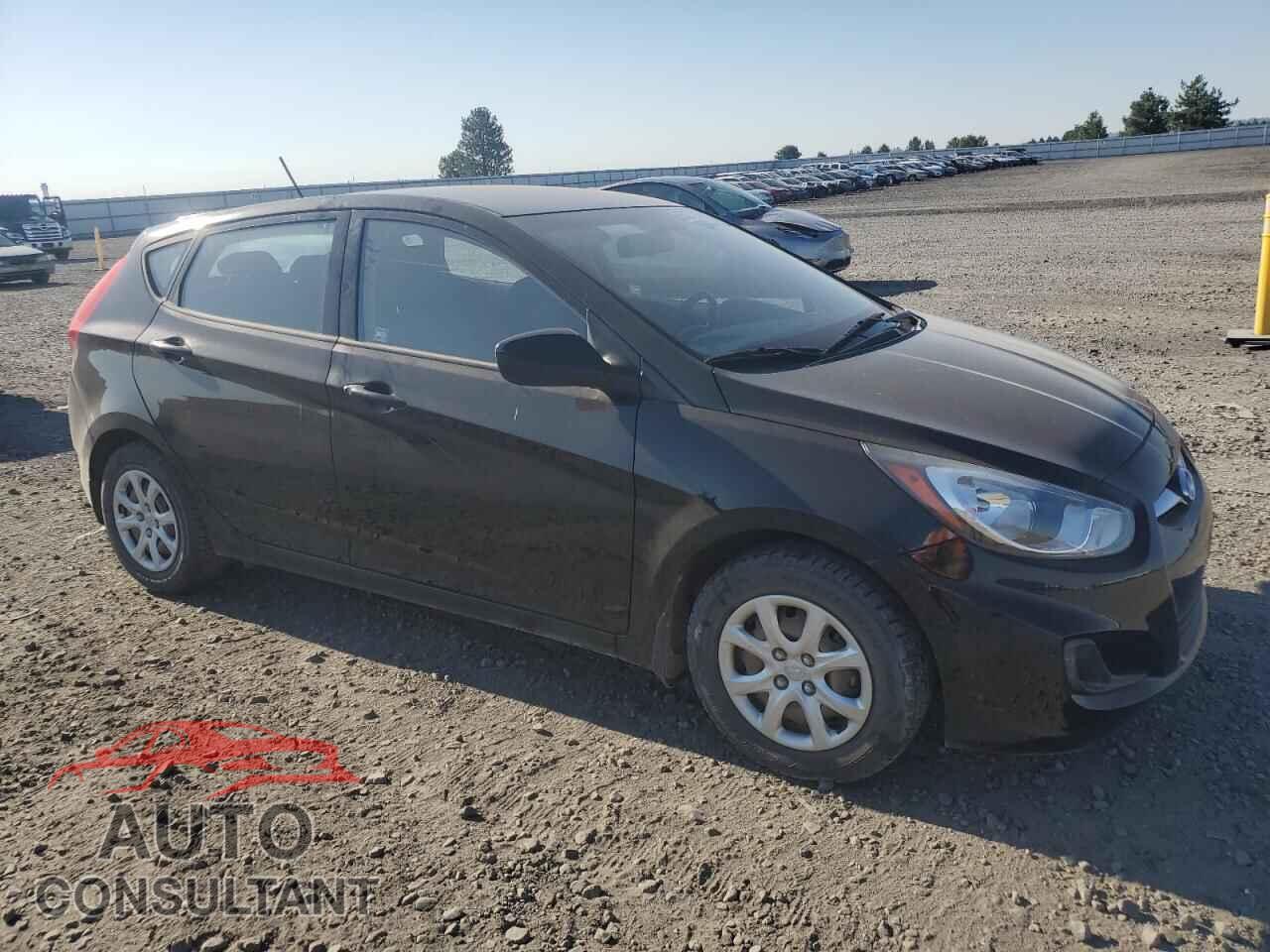 HYUNDAI ACCENT 2013 - KMHCT5AE5DU131303