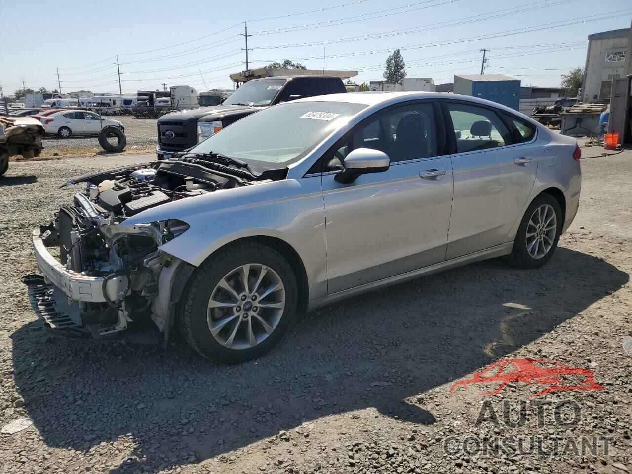 FORD FUSION 2017 - 3FA6P0H77HR201841