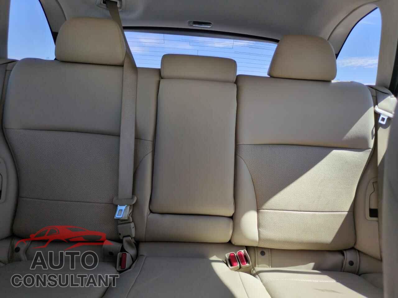 SUBARU OUTBACK 2015 - 4S4BSELC8F3213173