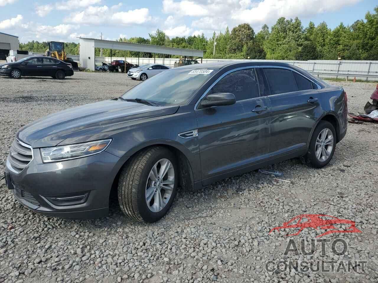 FORD TAURUS 2018 - 1FAHP2E82JG105663