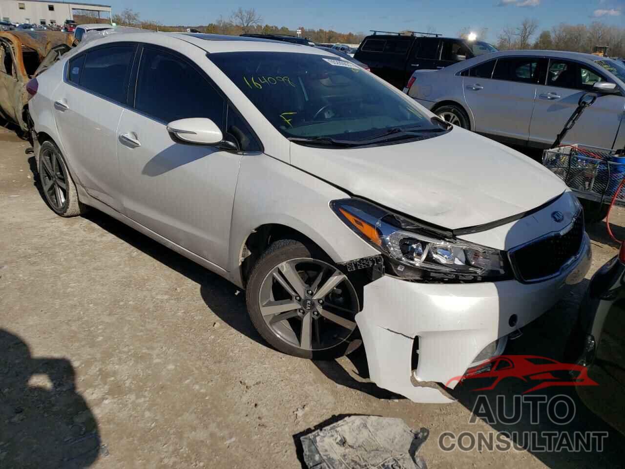 KIA FORTE 2018 - 3KPFN4A85JE164098