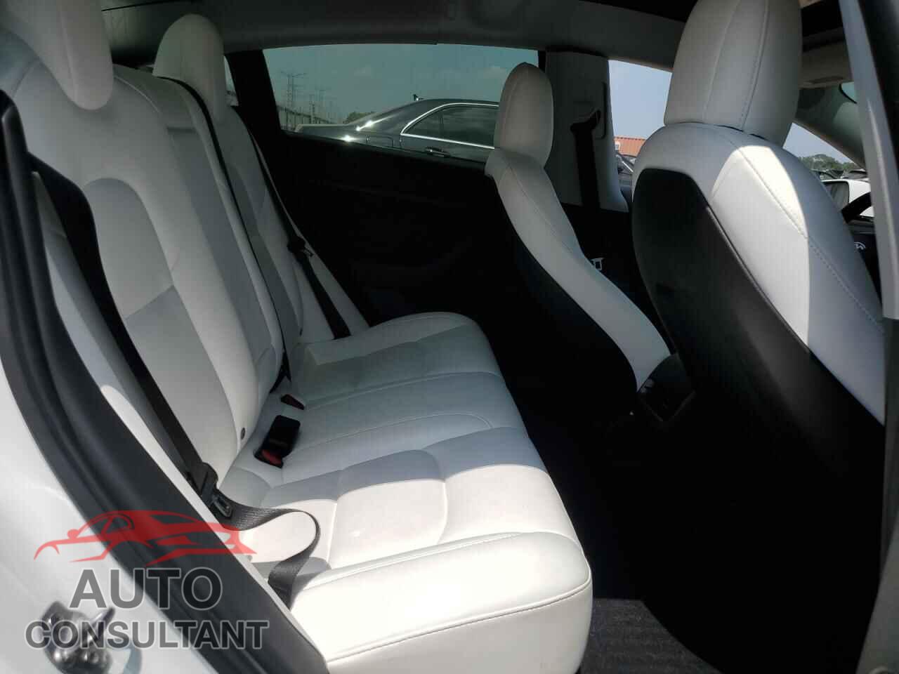 TESLA MODEL 3 2021 - 5YJ3E1EA0MF994291