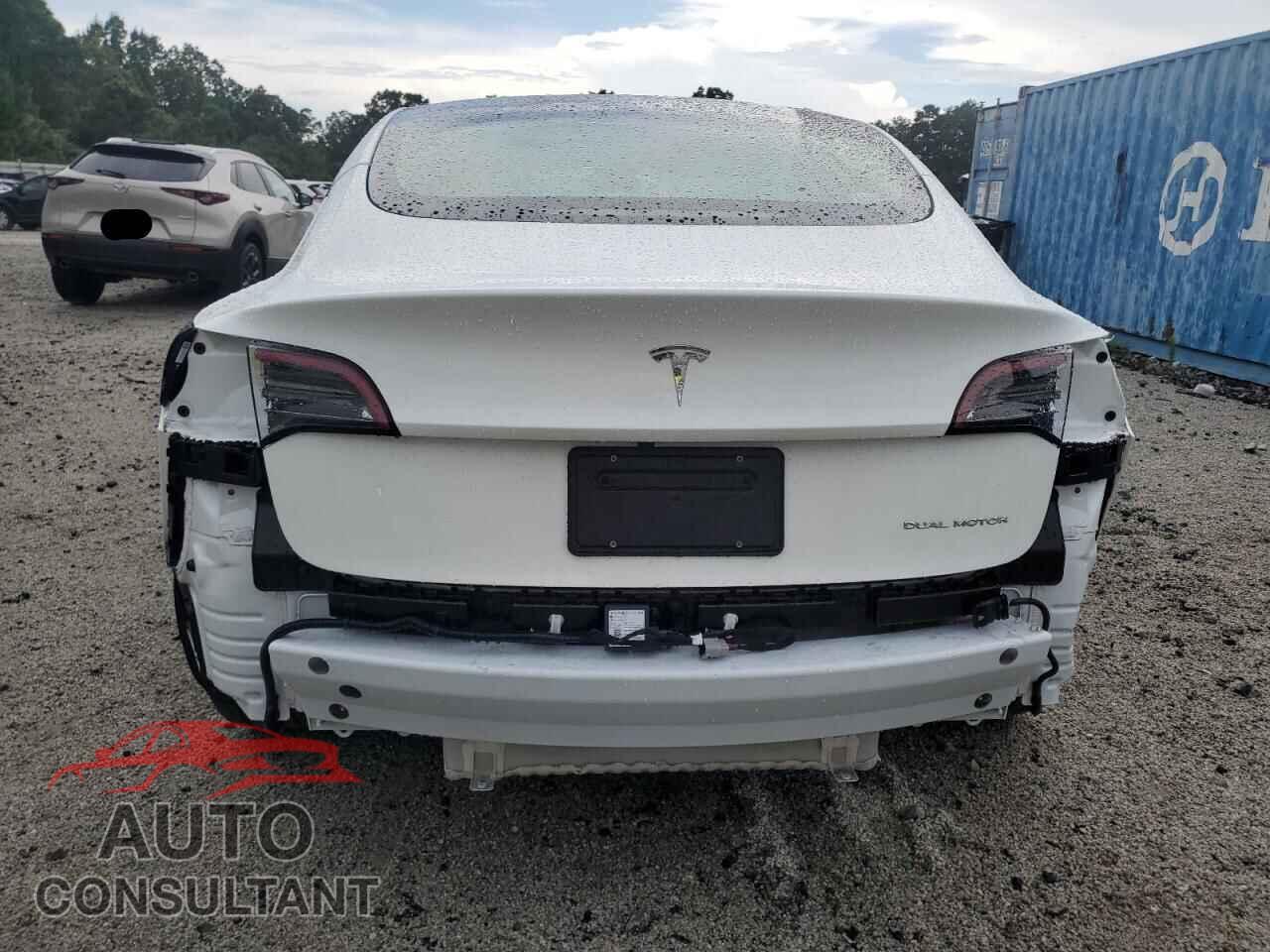 TESLA MODEL 3 2023 - 5YJ3E1EB7PF694549