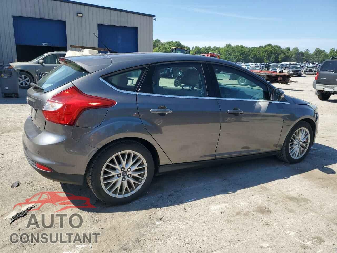 FORD FOCUS 2012 - 1FAHP3M25CL353998