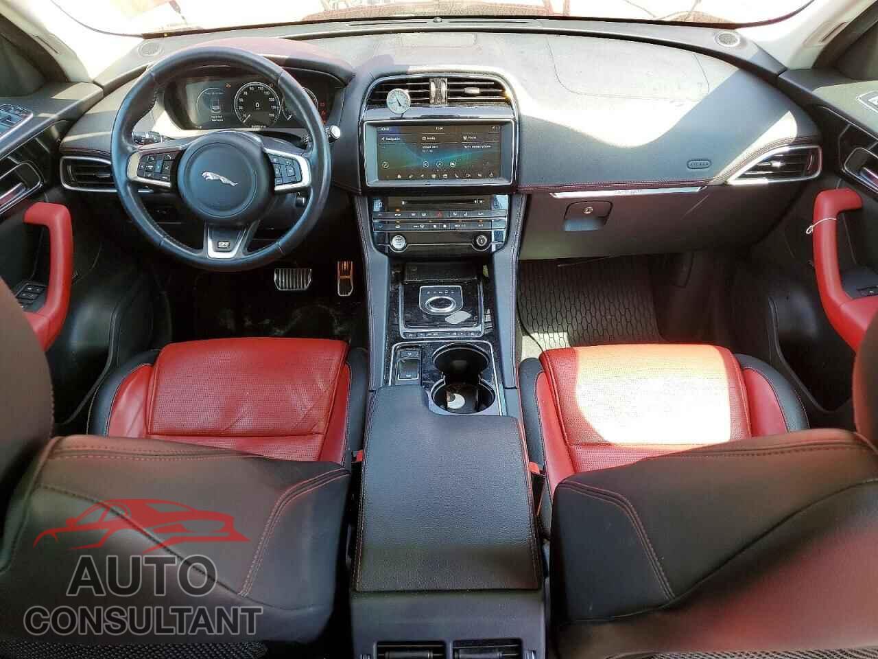 JAGUAR F-PACE 2017 - SADCL2BV5HA894709
