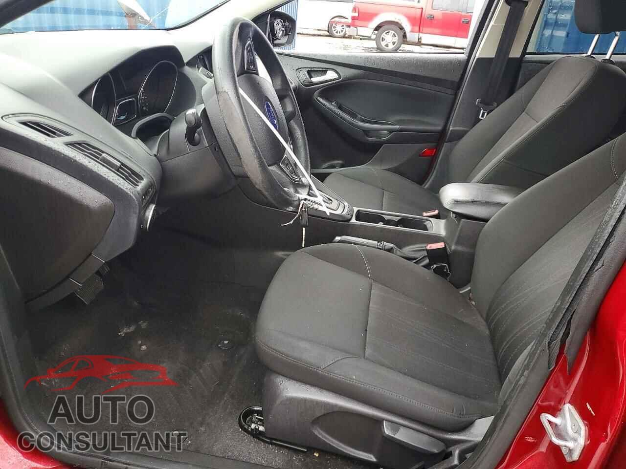 FORD FOCUS 2017 - 1FADP3K23HL203803