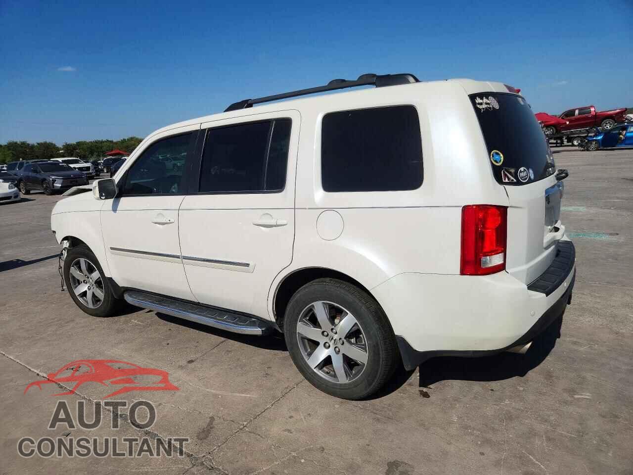 HONDA PILOT 2013 - 5FNYF4H92DB066150