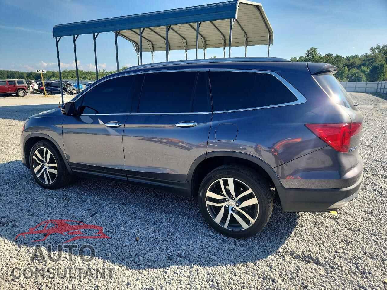 HONDA PILOT 2017 - 5FNYF6H93HB095075