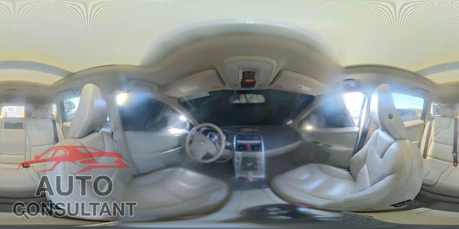 VOLVO XC60 2010 - YV4992DZ4A2108769