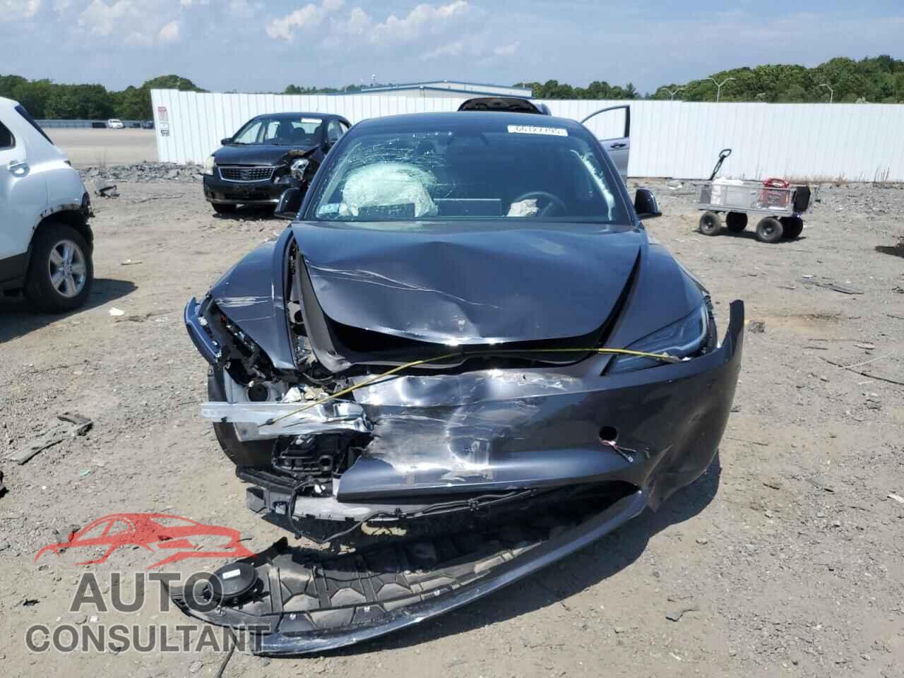 TESLA MODEL 3 2024 - 5YJ3E1EAXRF730261