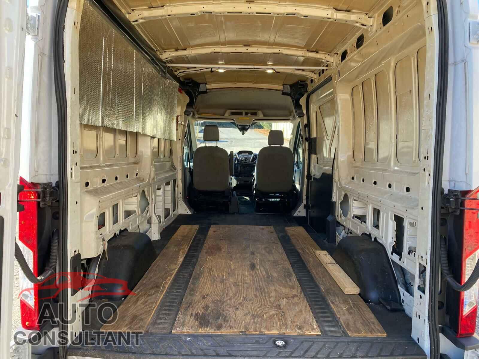 FORD TRANSIT CO 2018 - 1FTBW2CG4JKB27562