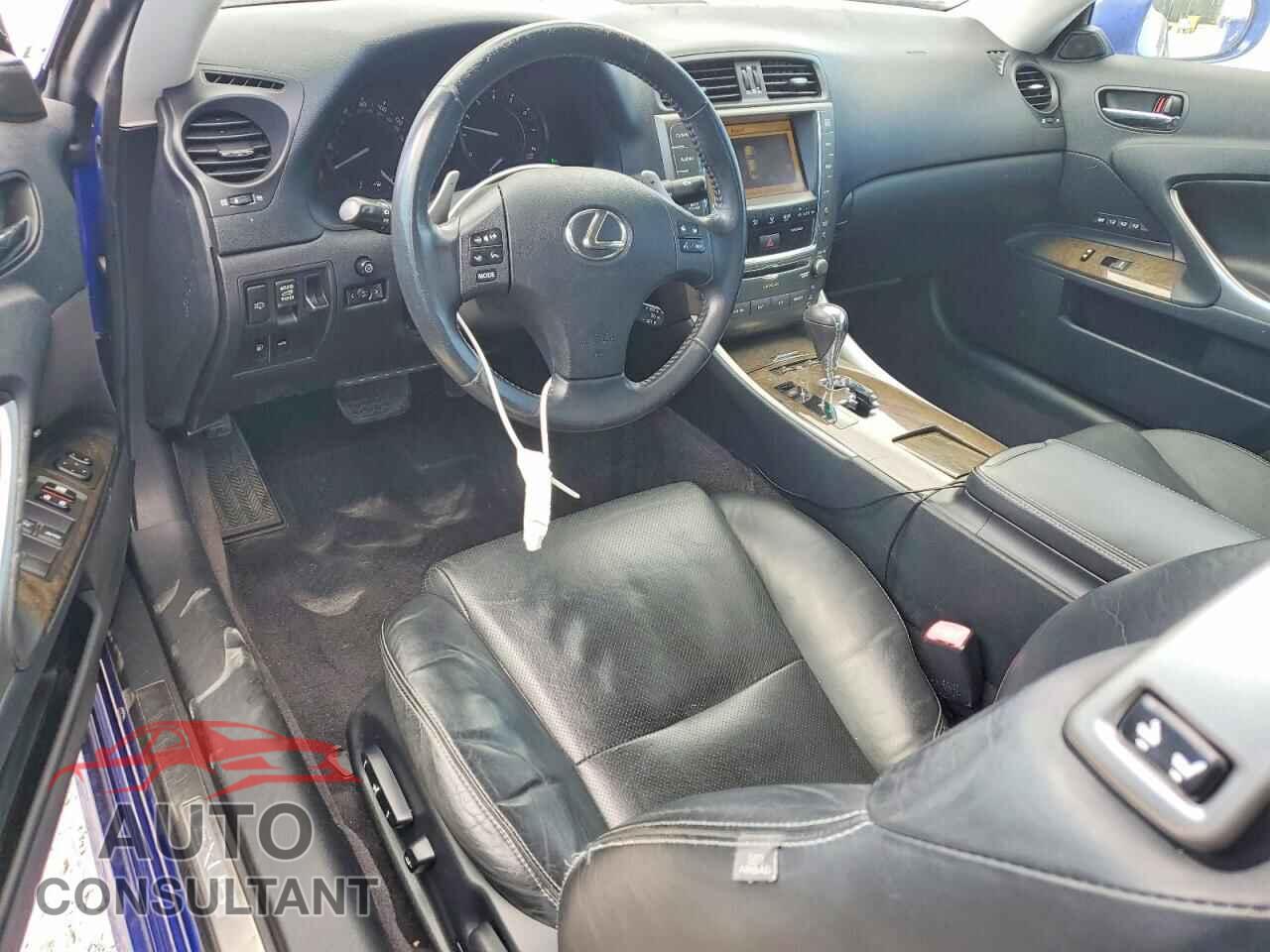 LEXUS IS 2010 - JTHFE2C29A2500358