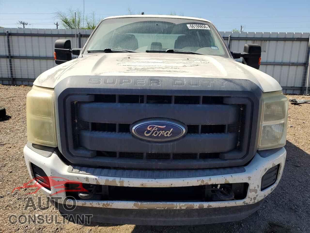 FORD F250 2013 - 1FT7W2B68DEB00740