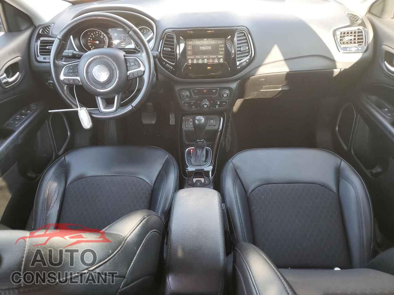 JEEP COMPASS 2019 - 3C4NJCBB2KT809184