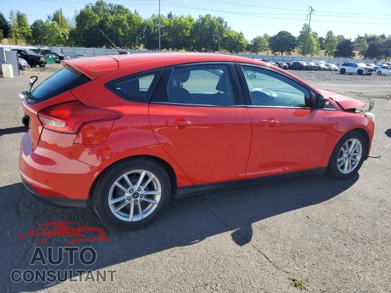 FORD FOCUS 2016 - 1FADP3K25GL337498