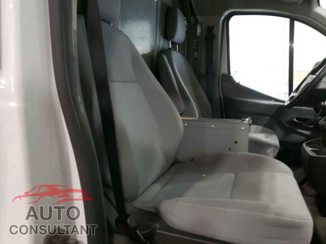 FORD TRANSIT CO 2016 - 1FTYR1YM8GKB10749