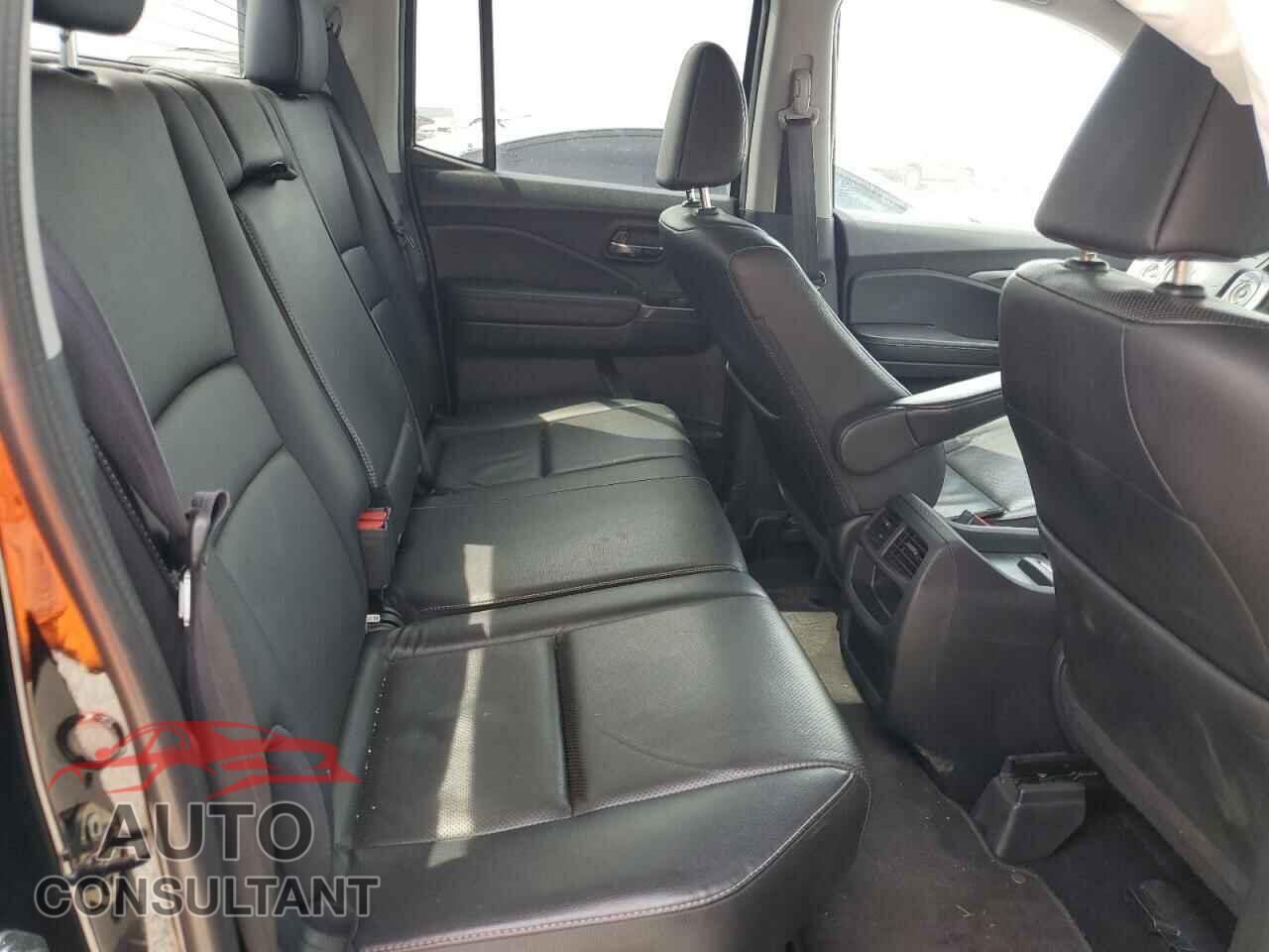 HONDA RIDGELINE 2017 - 5FPYK3F61HB004072