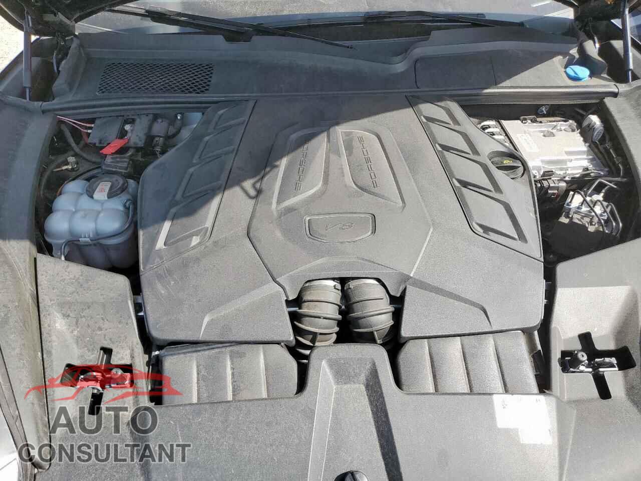PORSCHE CAYENNE 2024 - WP1AL2AY4RDA34166