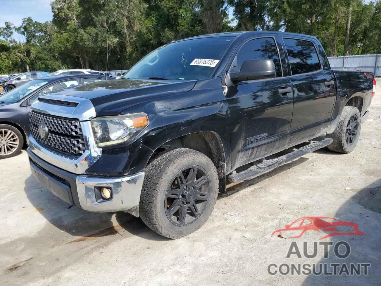TOYOTA TUNDRA 2018 - 5TFEM5F11JX134371