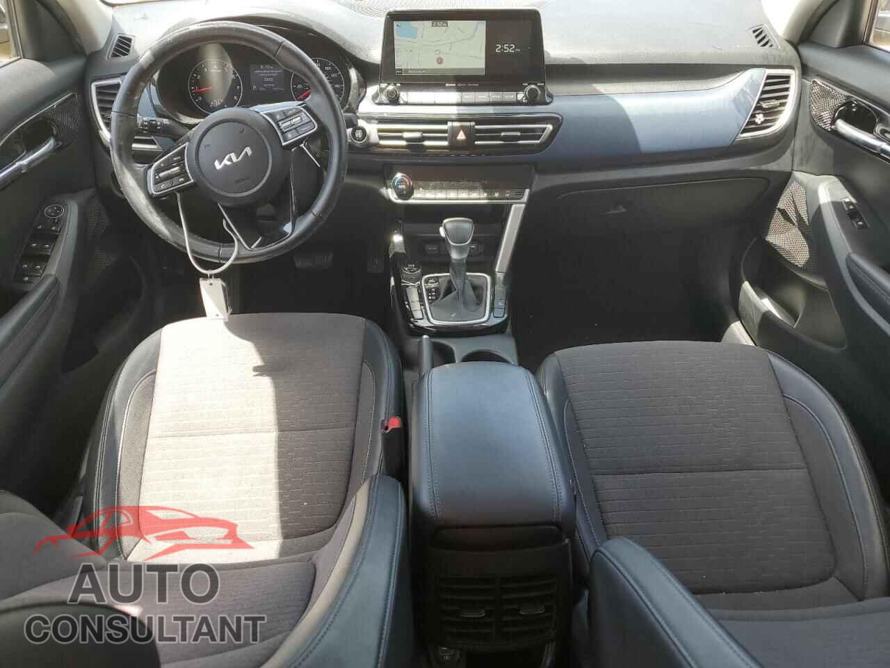 KIA SELTOS 2022 - KNDEU2AA2N7317743