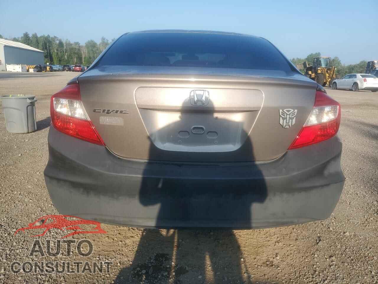 HONDA CIVIC 2012 - 2HGFB2F51CH014977