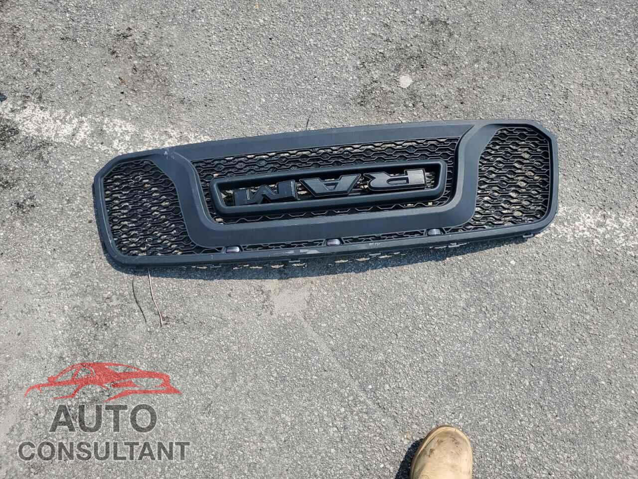 DODGE RAM 1500 2012 - 1C6RD7HTXCS121461