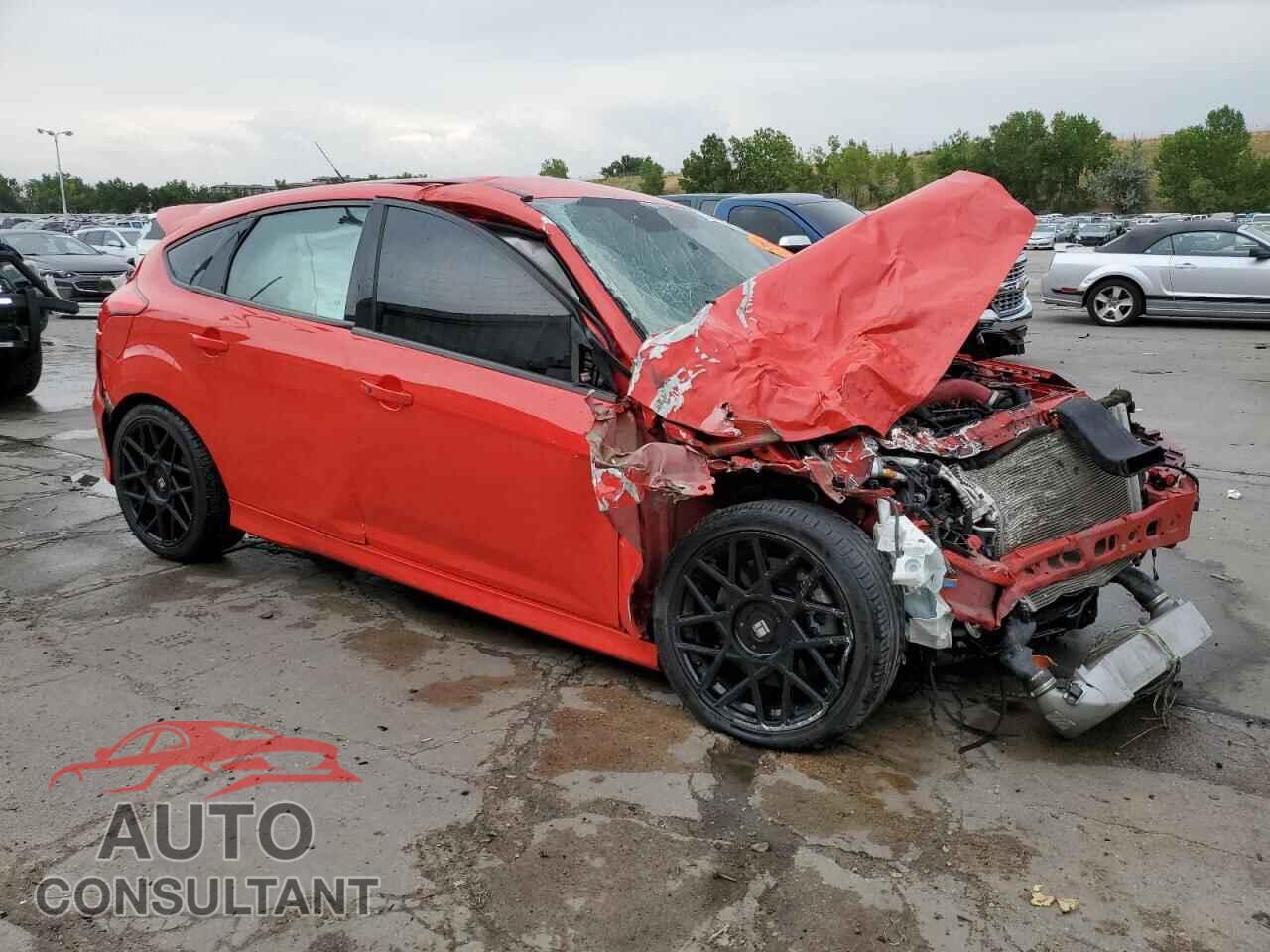 FORD FOCUS 2017 - 1FADP3L91HL319125