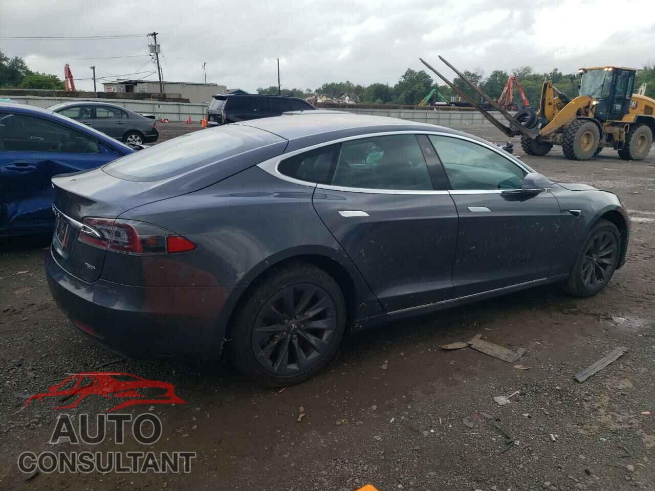 TESLA MODEL S 2018 - 5YJSA1E25JF266588