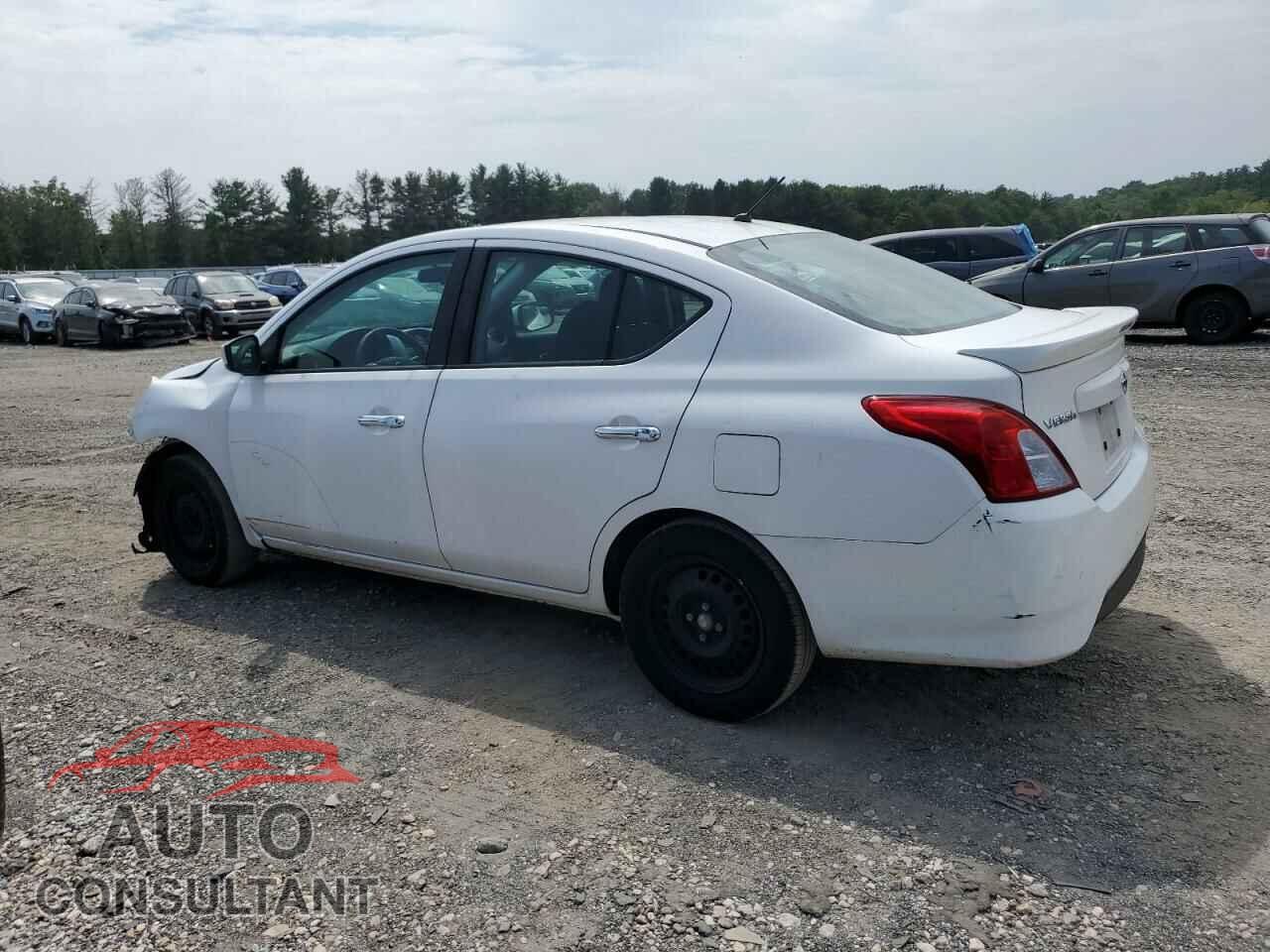 NISSAN VERSA 2017 - 3N1CN7AP1HL807115