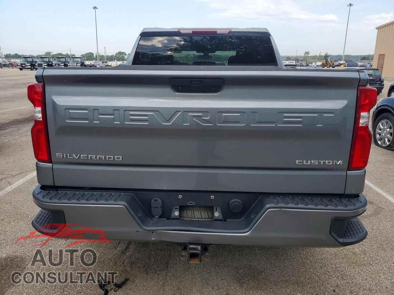 CHEVROLET SILVERADO 2019 - 3GCPYBEH0KG304784