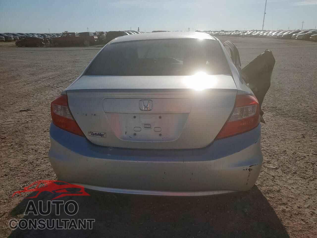 HONDA CIVIC 2012 - 2HGFB2F59CH334192