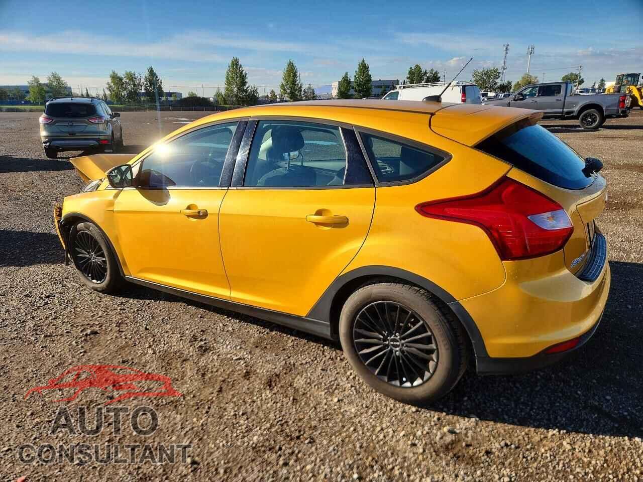 FORD FOCUS 2012 - 1FAHP3K26CL110459