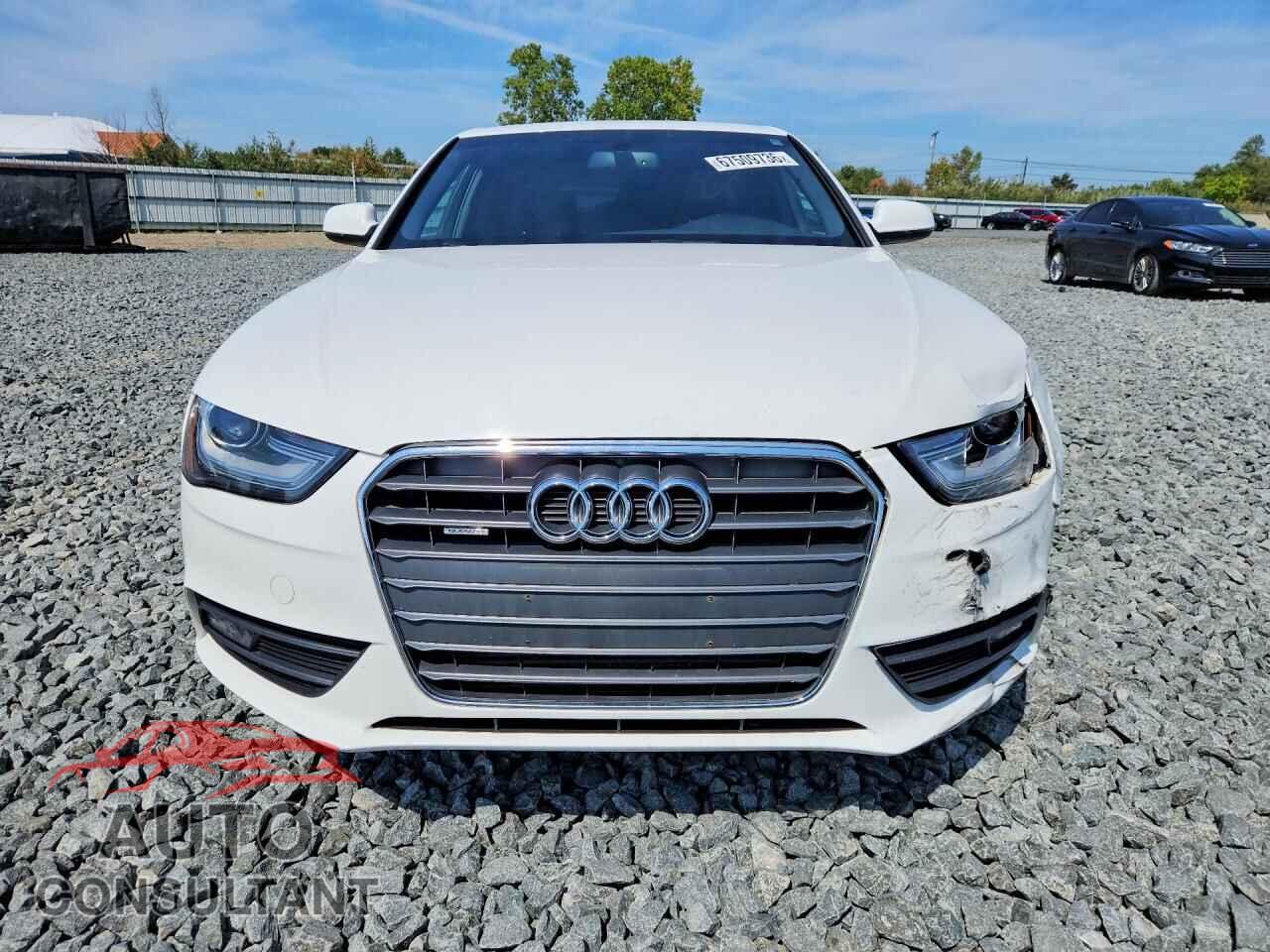 AUDI A4 2013 - WAUFFAFL3DN050817